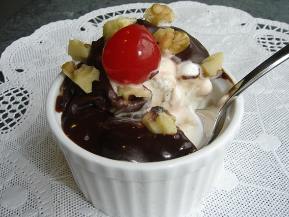 Hot Fudge Brownie Sundae - Recipe Search